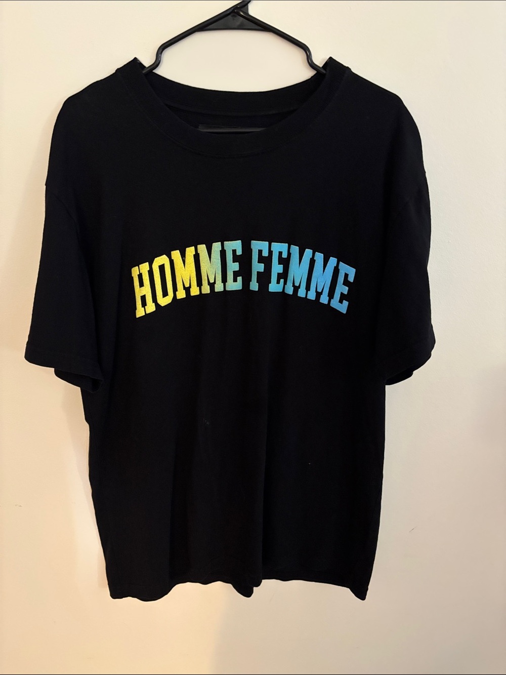 Black 'HOMME FEMME' Graphic Tee